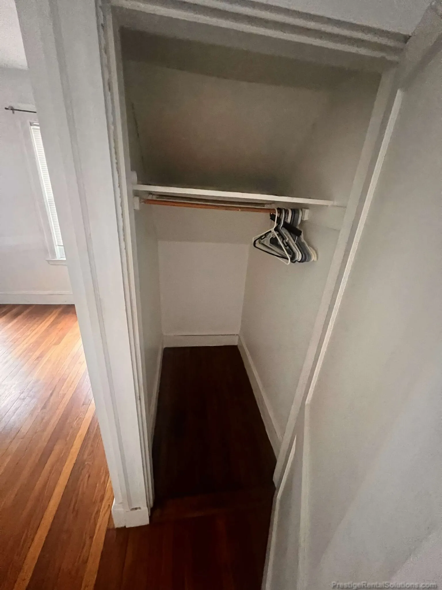3 bed, 1 bath apartment for rent at 17-19 Morrow Rd Unit 1, Brighton — photo 6 of 13