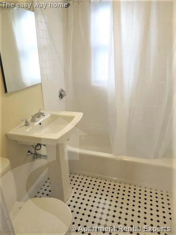 2 bed, 1 bath apartment for rent at 17-19 Orrin St Unit 2, Huron Village — photo 10 of 15