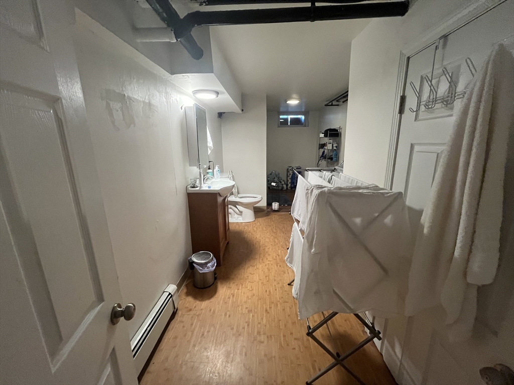 4 bed, 2 bath apartment for rent at 17-19 Putnam Ave Unit 17A, Riverside — photo 11 of 15