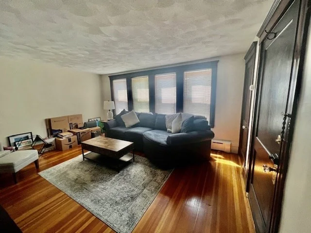 1 bed, 1 bath apartment for rent at 17-19 Washington St Unit 3, Malden — photo 3 of 6