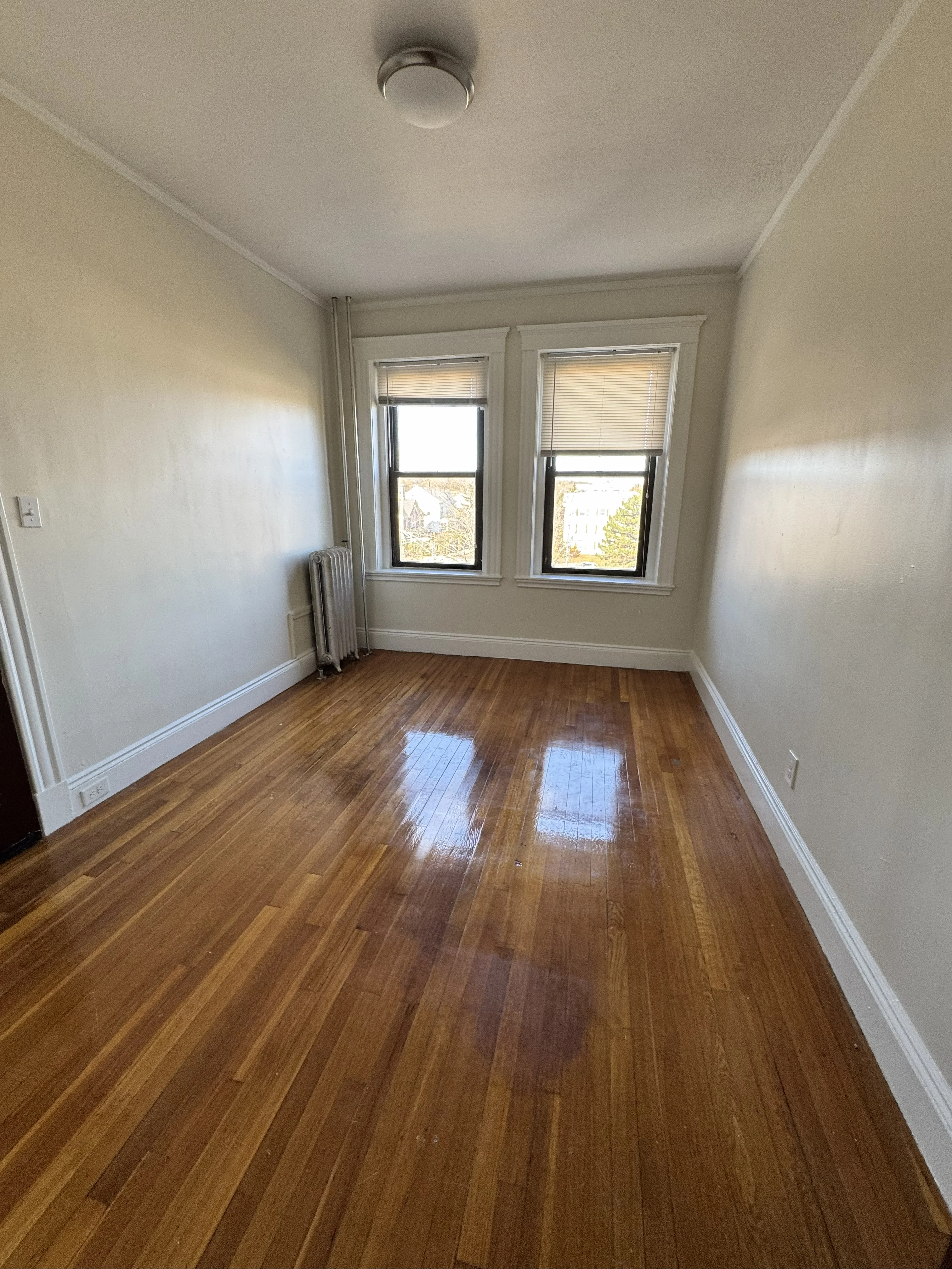2 bed, 1 bath apartment for rent at 17-19 Washington Street South Unit 402, Malden — photo 5 of 8