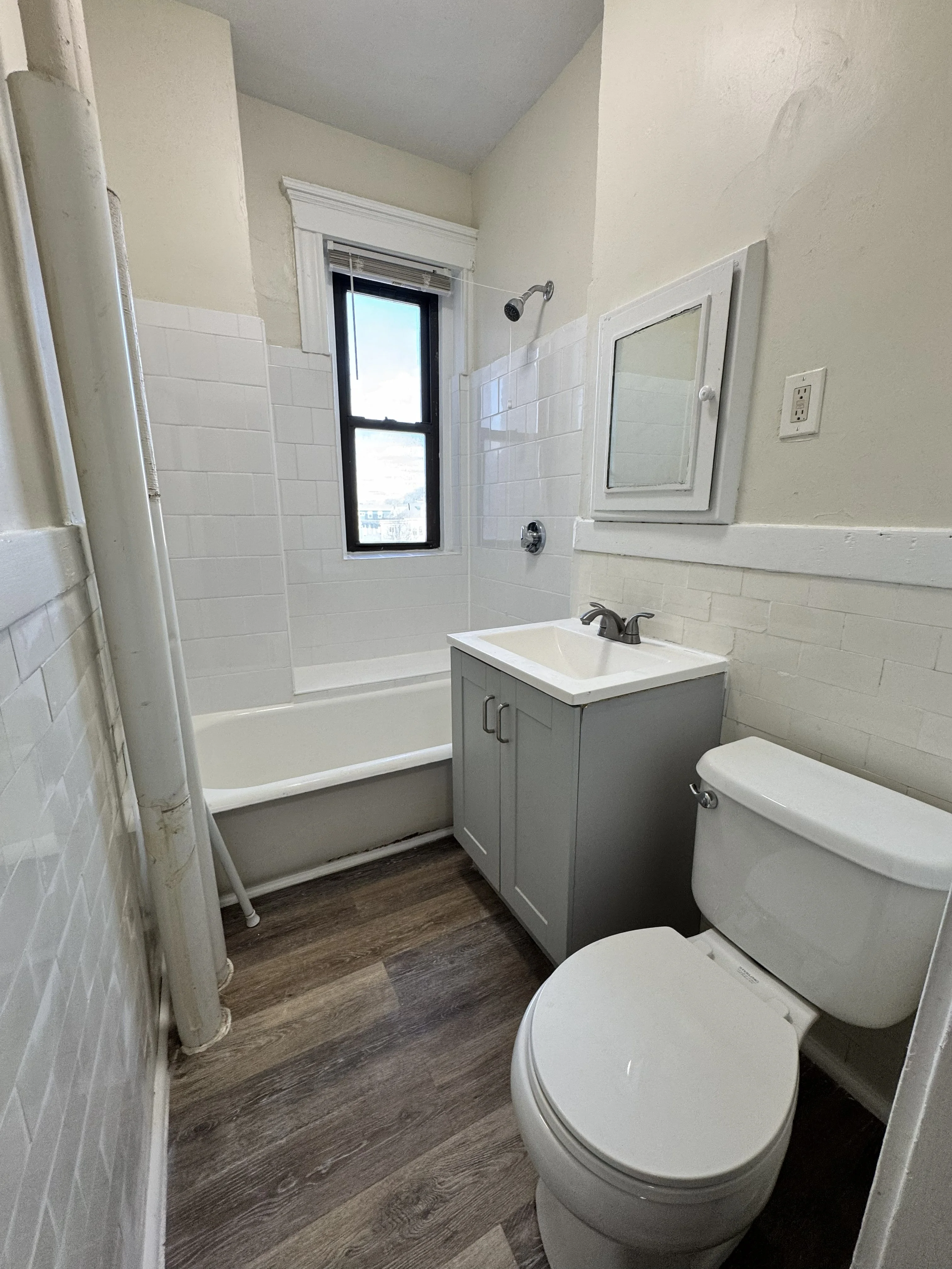 2 bed, 1 bath apartment for rent at 17-19 Washington Street South Unit 402, Malden — photo 8 of 8