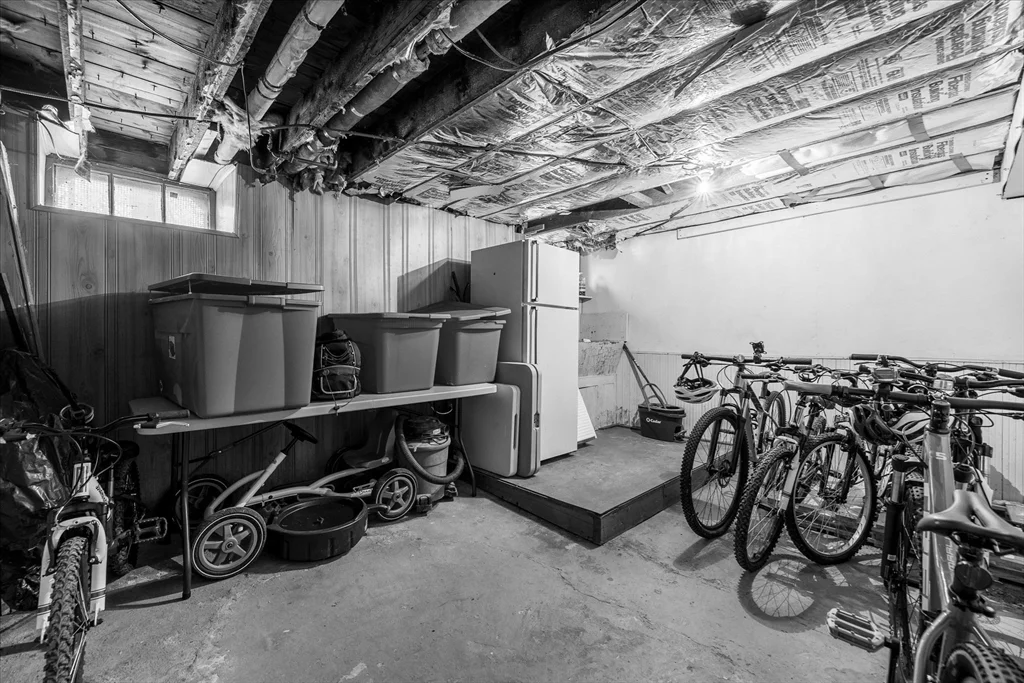 2 bed, 1 bath apartment for rent at 17 5th Ave Unit 1, Worcester — photo 30 of 32