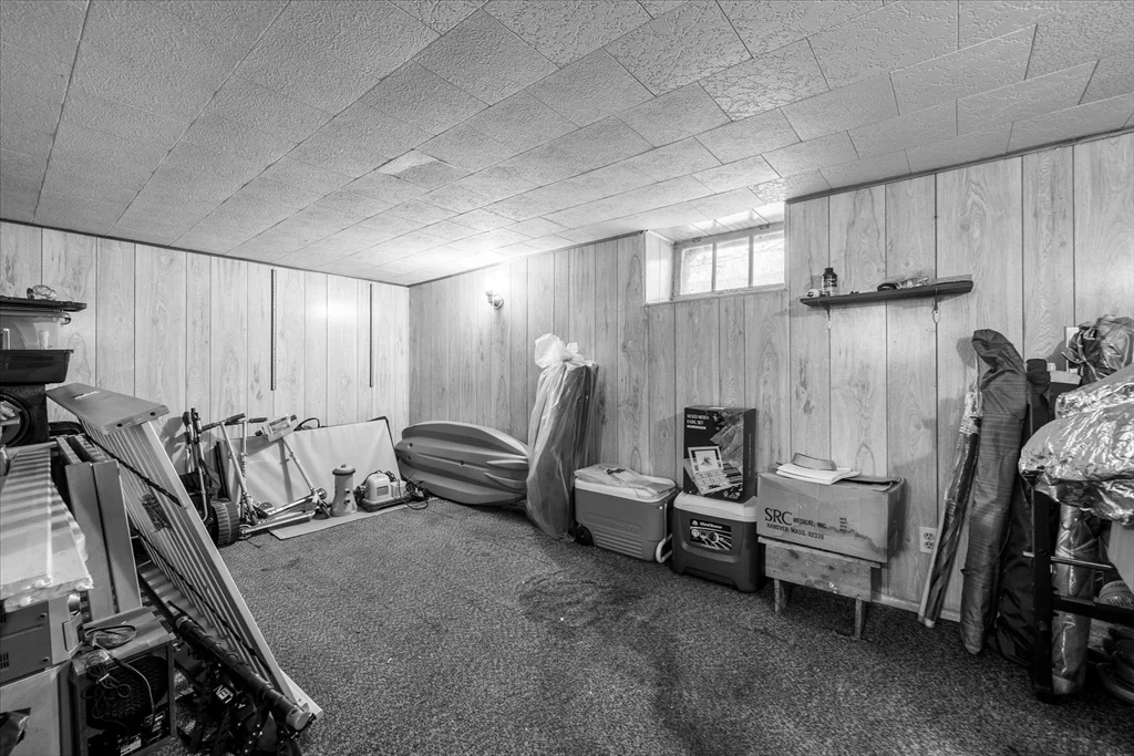 2 bed, 1 bath apartment for rent at 17 5th Ave Unit 1, Worcester — photo 29 of 32