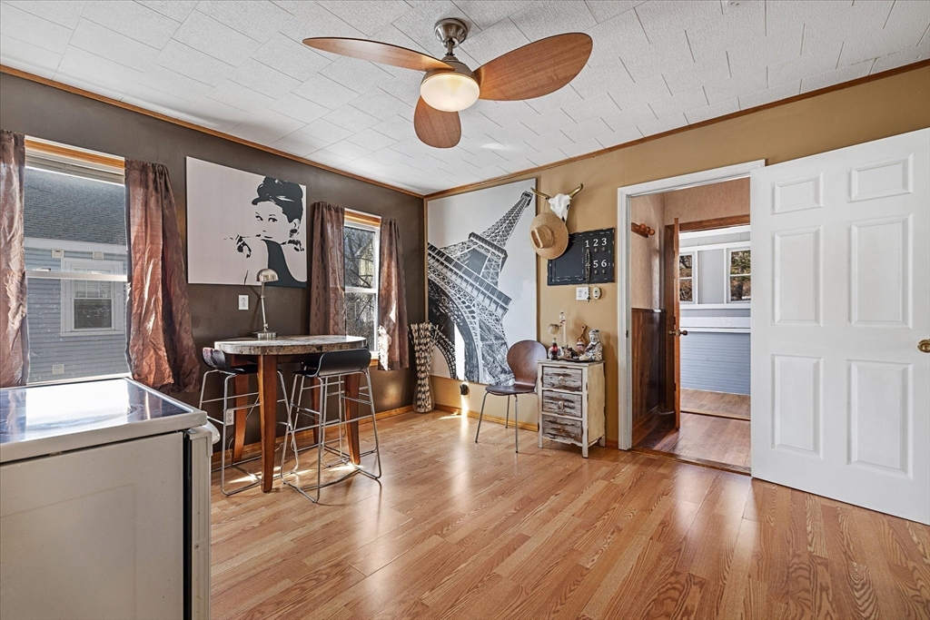 2 bed, 1 bath apartment for rent at 17 5th Ave Unit 2, Worcester — photo 16 of 32
