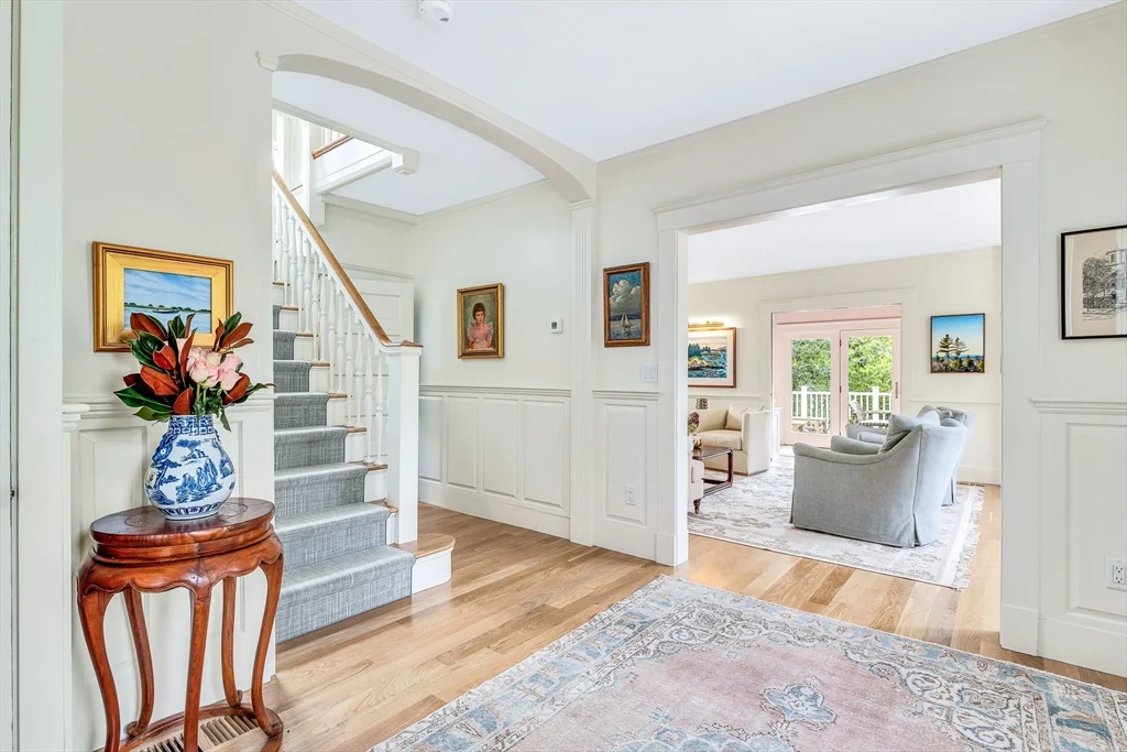 5 bed, 3 bath apartment for rent at 17 A Atlantic Ave, Cohasset — photo 13 of 22