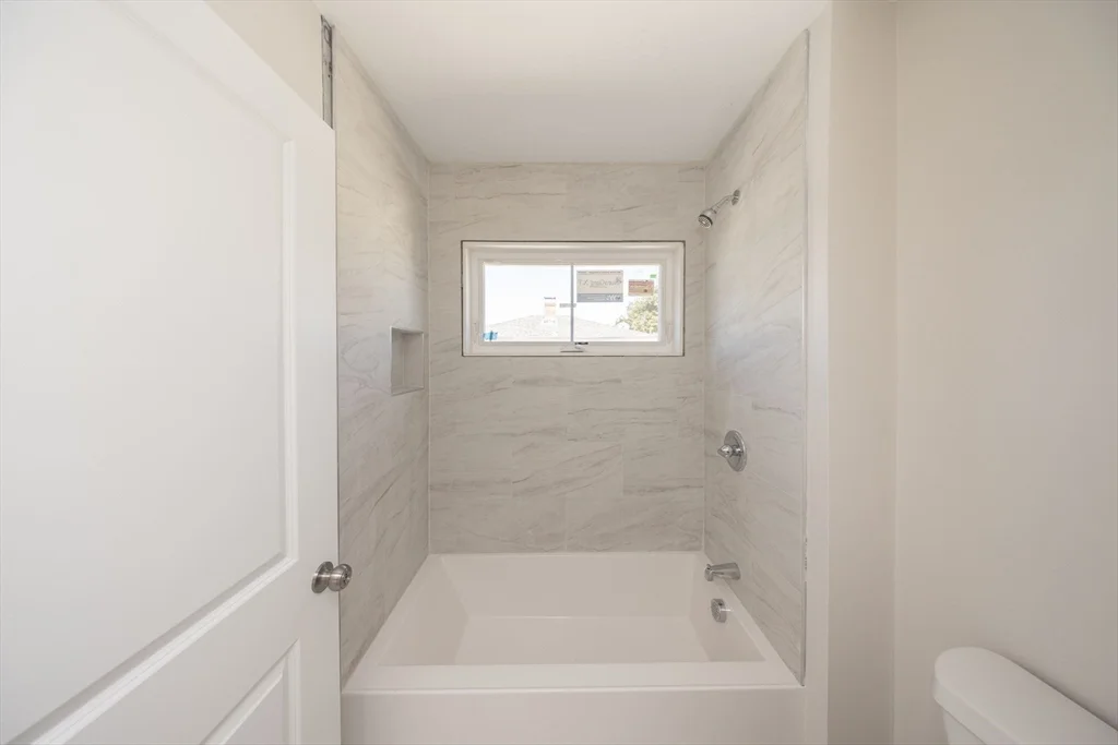 3 bed, 2 bath apartment for rent at 17-A Mott St, Worcester — photo 14 of 19