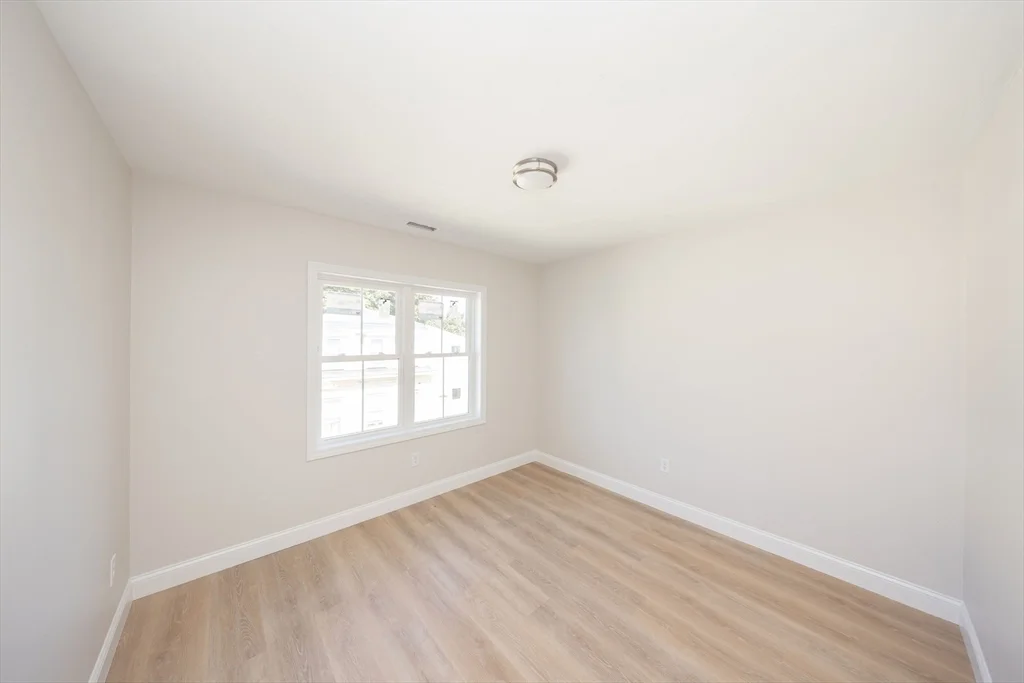 3 bed, 2 bath apartment for rent at 17-A Mott St, Worcester — photo 18 of 19