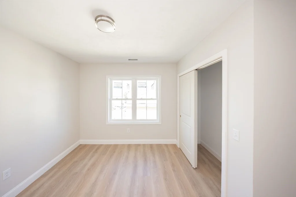 3 bed, 2 bath apartment for rent at 17-A Mott St, Worcester — photo 15 of 19