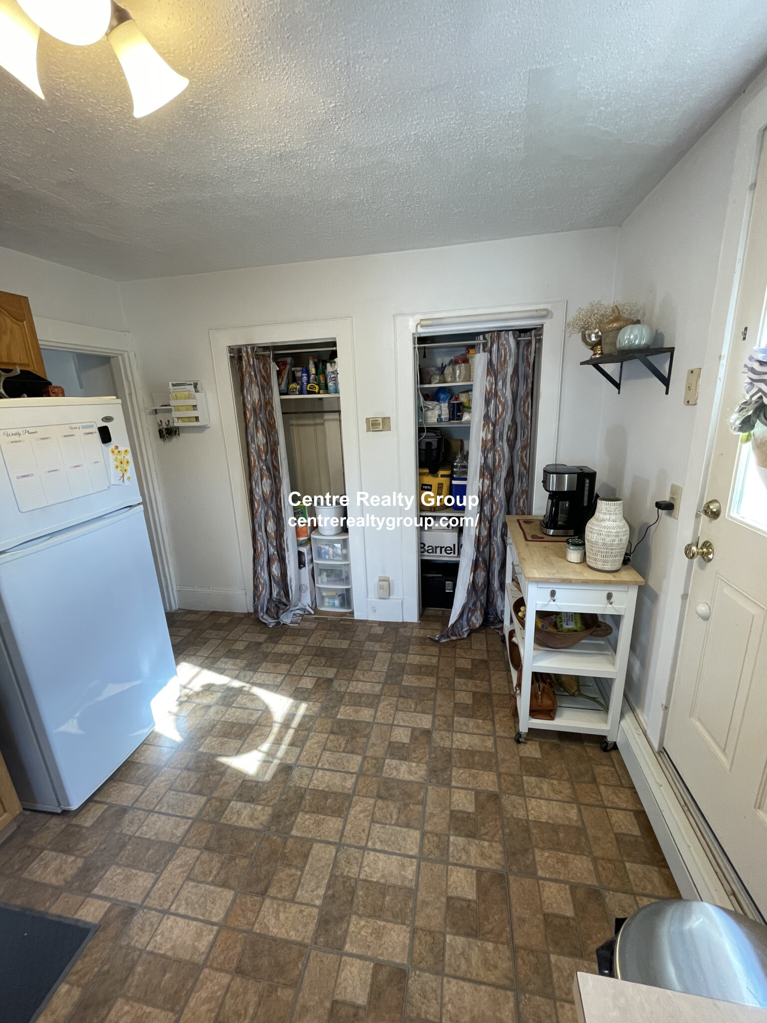 3 bed, 1 bath apartment for rent at 17 Abbott St Unit 2, Newton Upper Falls — photo 14 of 29