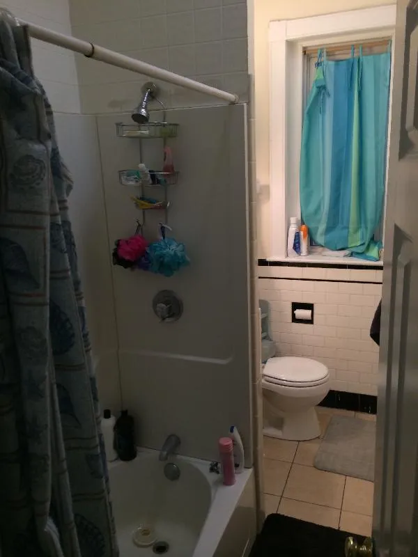 3 bed, 1 bath apartment for rent at 17 Aberdeen St Unit 17#2, Fenway — photo 5 of 5
