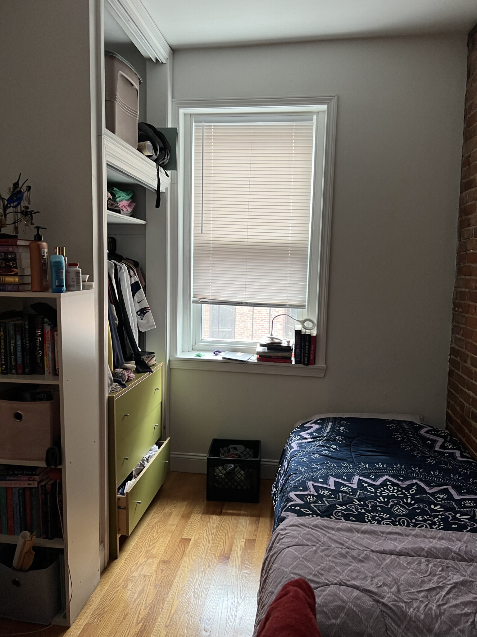 3 bed, 1 bath apartment for rent at 17 Aberdeen St Unit 4, Fenway — photo 17 of 18