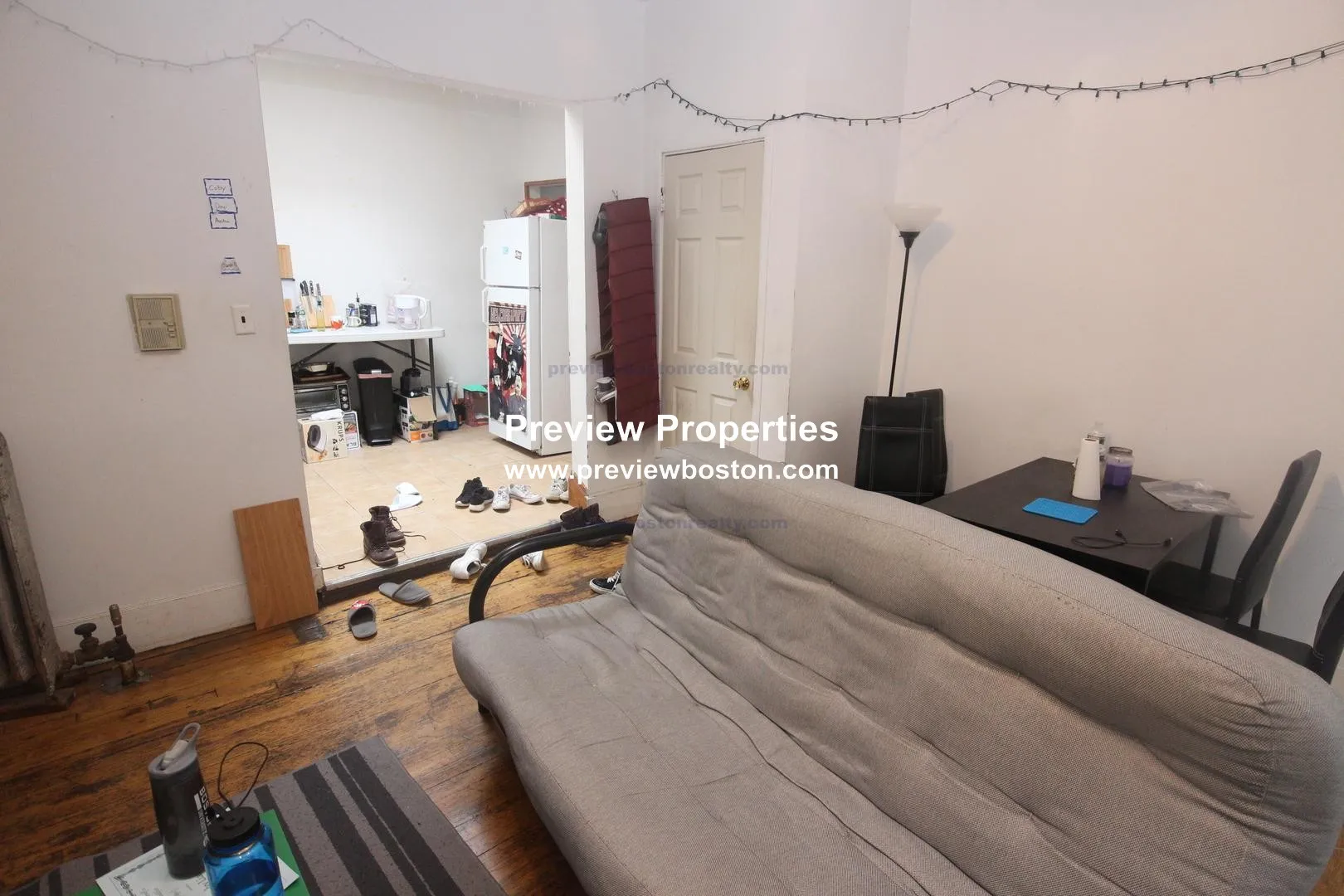 3 bed, 1 bath apartment for rent at 17 Aberdeen St Unit 6P, Fenway — photo 5 of 8