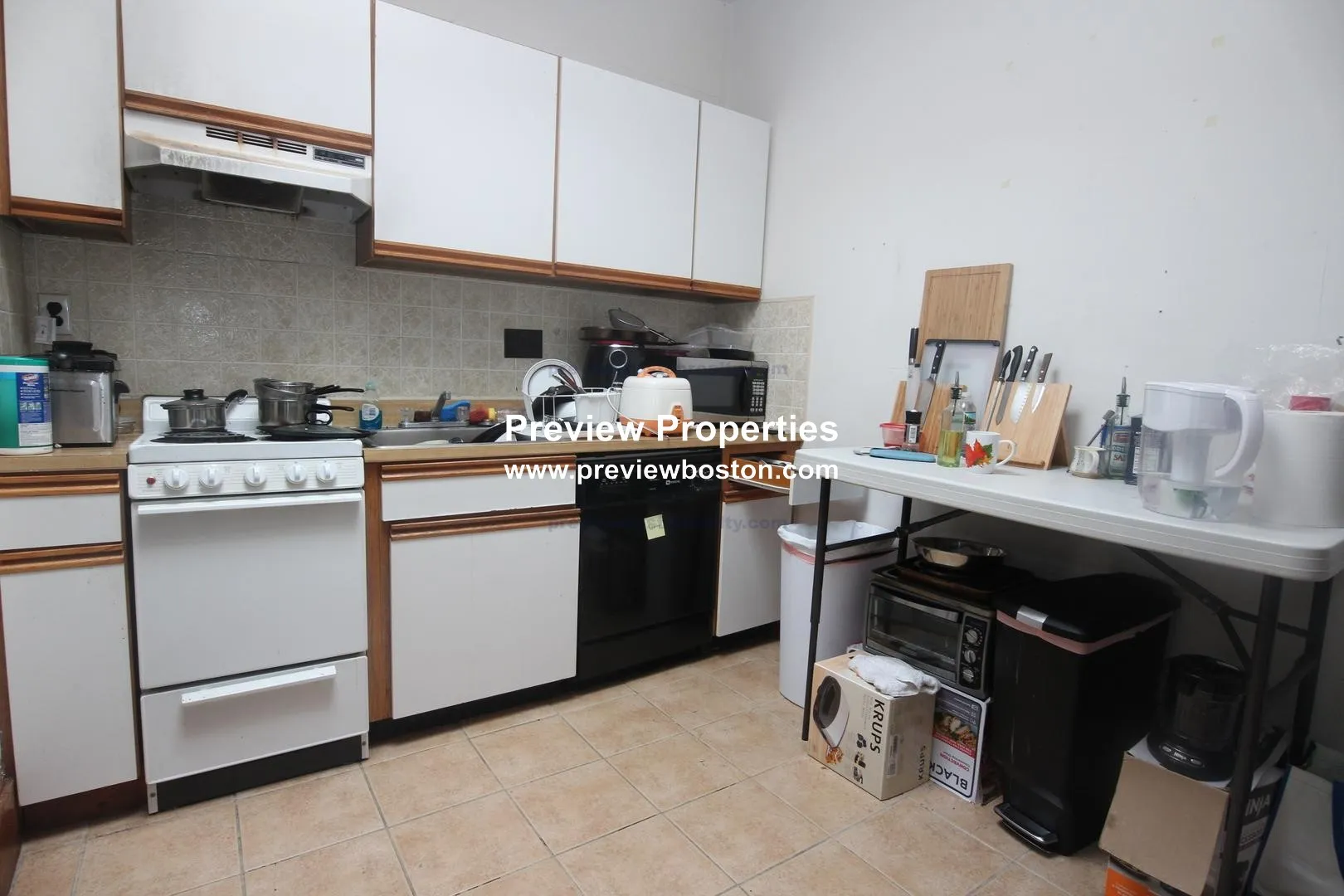 3 bed, 1 bath apartment for rent at 17 Aberdeen St Unit 6P, Fenway — photo 1 of 8