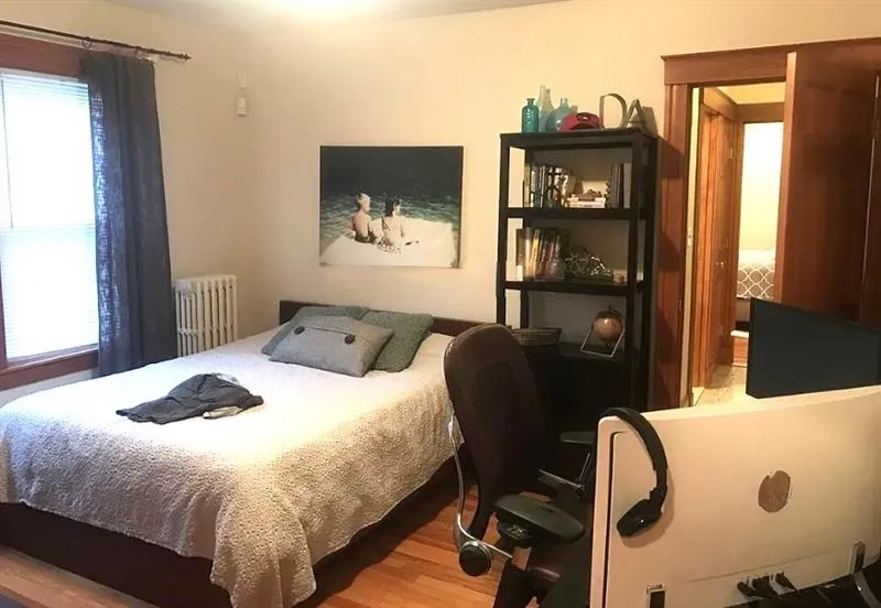 2 bed, 1 bath apartment for rent at 17 Adams St Unit 1, Arlington — photo 7 of 10