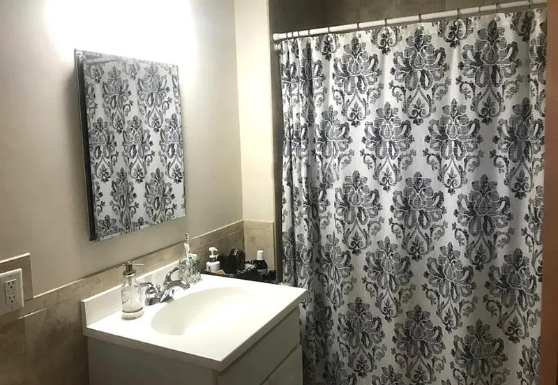 2 bed, 1 bath apartment for rent at 17 Adams St Unit 1, Arlington — photo 8 of 10