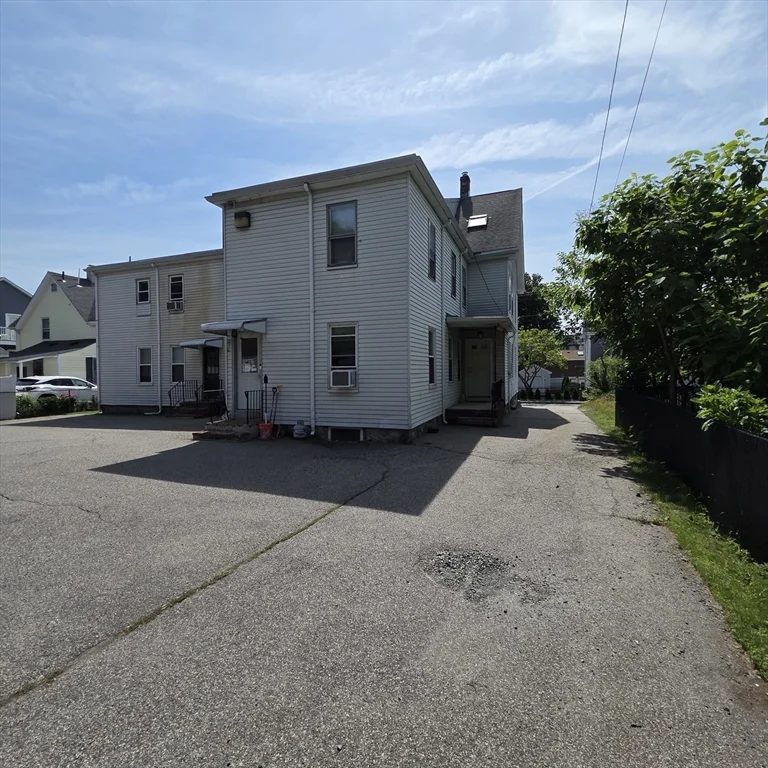 2 bed, 2 bath apartment for rent at 17 Albertina St Unit 1R, Quincy — photo 8 of 8