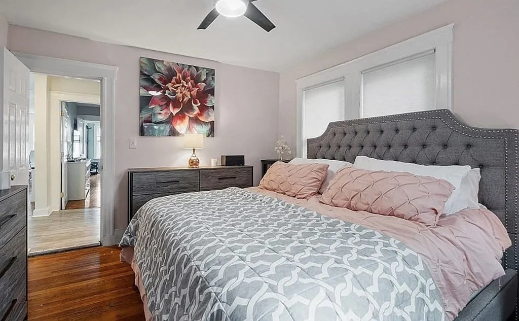3 bed, 1 bath apartment for rent at 17 Albion Pl Unit 1, Winter Hill — photo 10 of 28