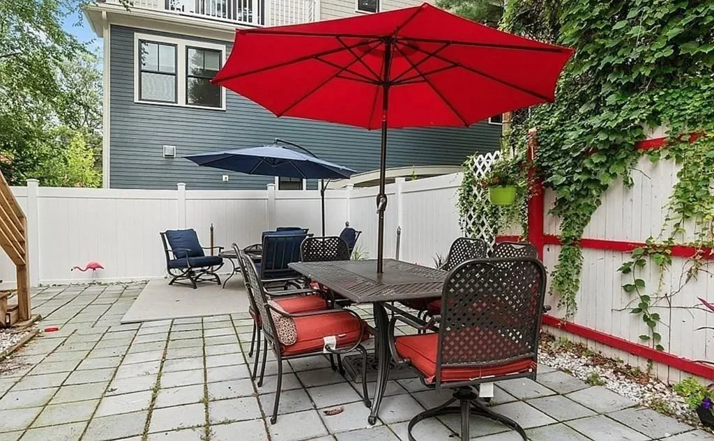 3 bed, 1 bath apartment for rent at 17 Albion Pl Unit 1, Winter Hill — photo 27 of 28