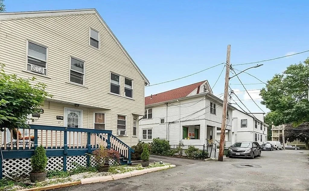 3 bed, 1 bath apartment for rent at 17 Albion Pl Unit 1, Winter Hill — photo 22 of 28
