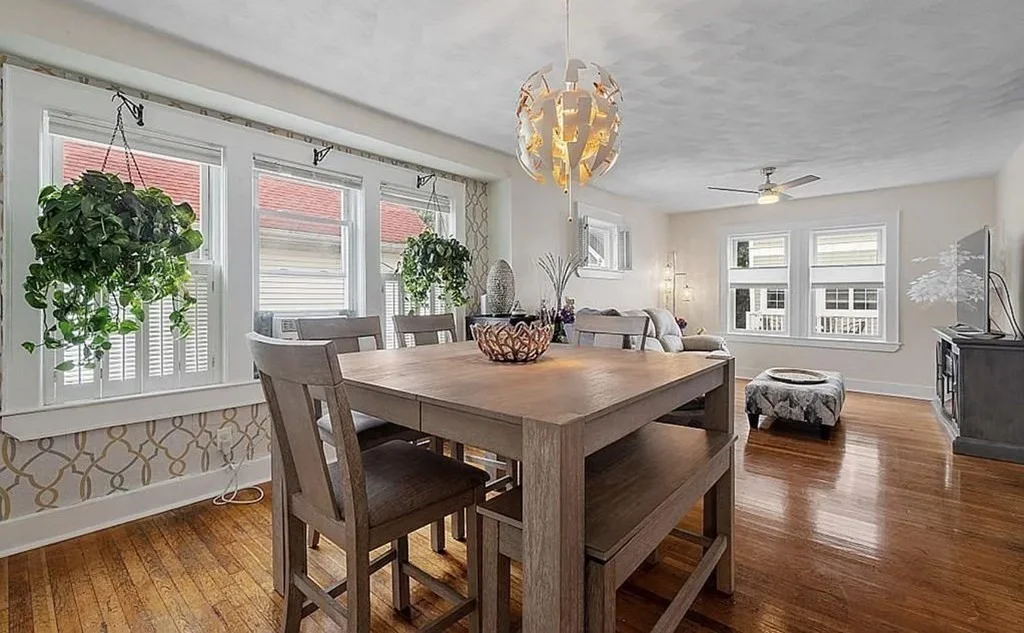3 bed, 1 bath apartment for rent at 17 Albion Pl Unit 1, Winter Hill — photo 14 of 28