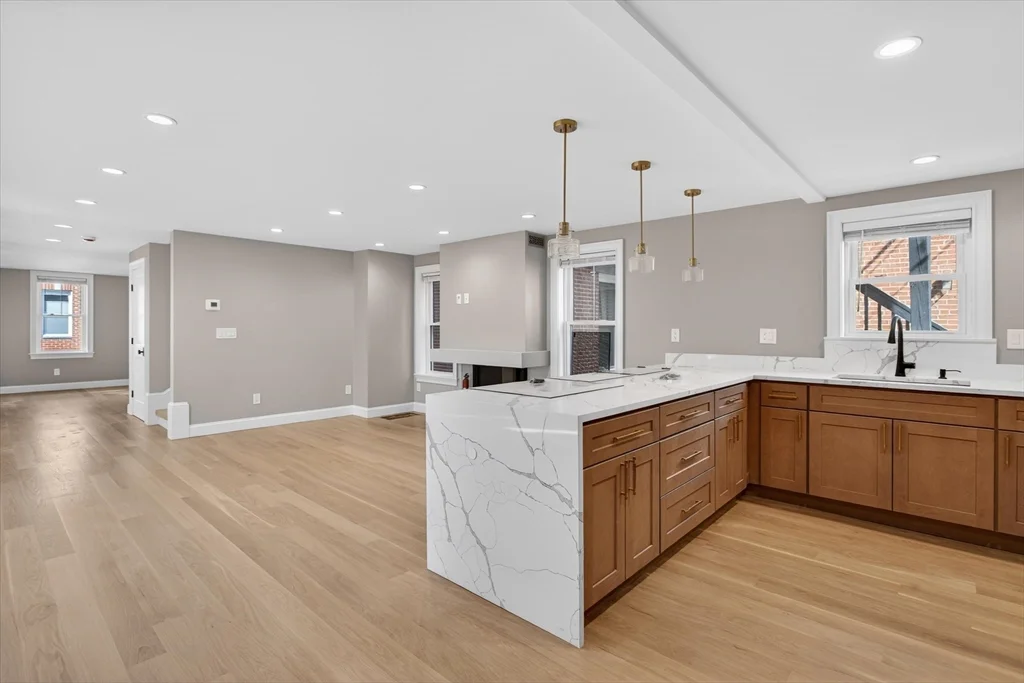 4 bed, 2 bath apartment for rent at 17 Allston St Unit 17, Charlestown — photo 8 of 39