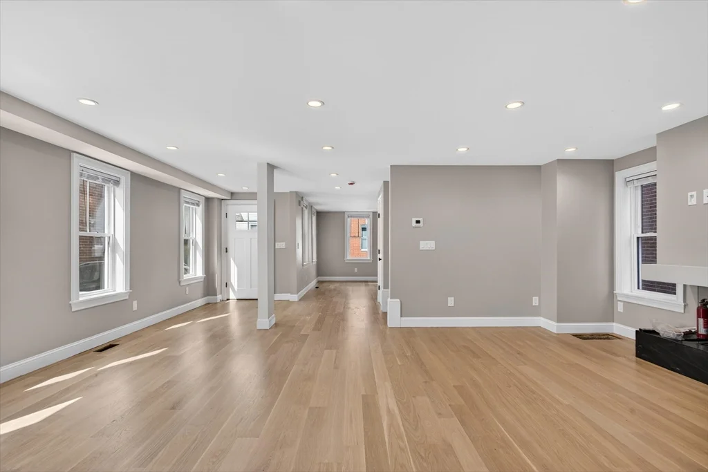 4 bed, 2 bath apartment for rent at 17 Allston St Unit 17, Charlestown — photo 11 of 39