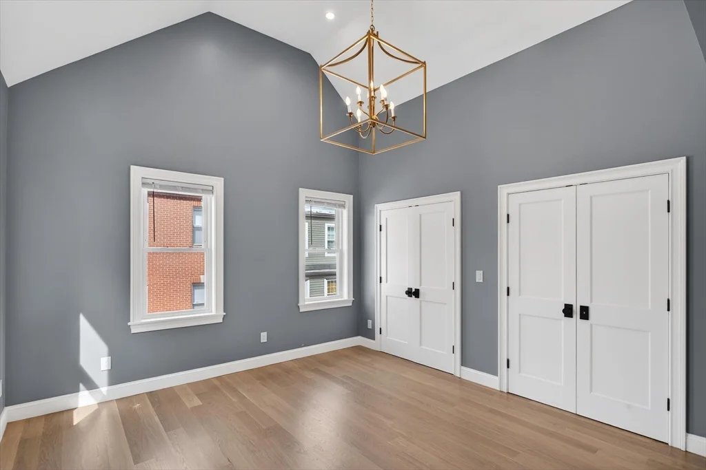 4 bed, 2 bath apartment for rent at 17 Allston St Unit 17, Charlestown — photo 25 of 39