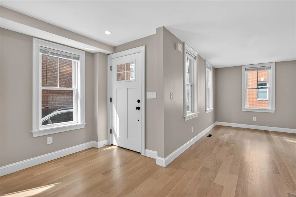 4 bed, 2 bath apartment for rent at 17 Allston St Unit 17, Charlestown — photo 15 of 39