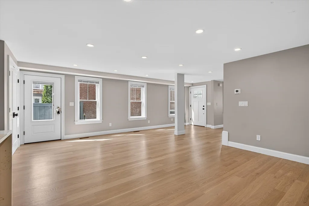 4 bed, 2 bath apartment for rent at 17 Allston St Unit 17, Charlestown — photo 12 of 39