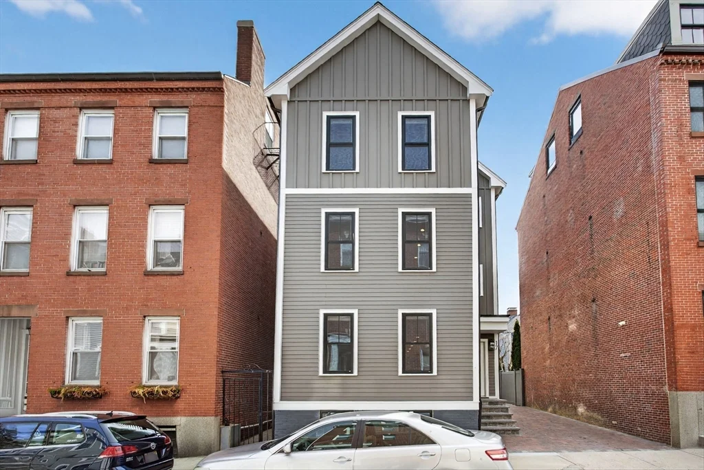 4 bed, 2 bath apartment for rent at 17 Allston St Unit 17, Charlestown — photo 37 of 39