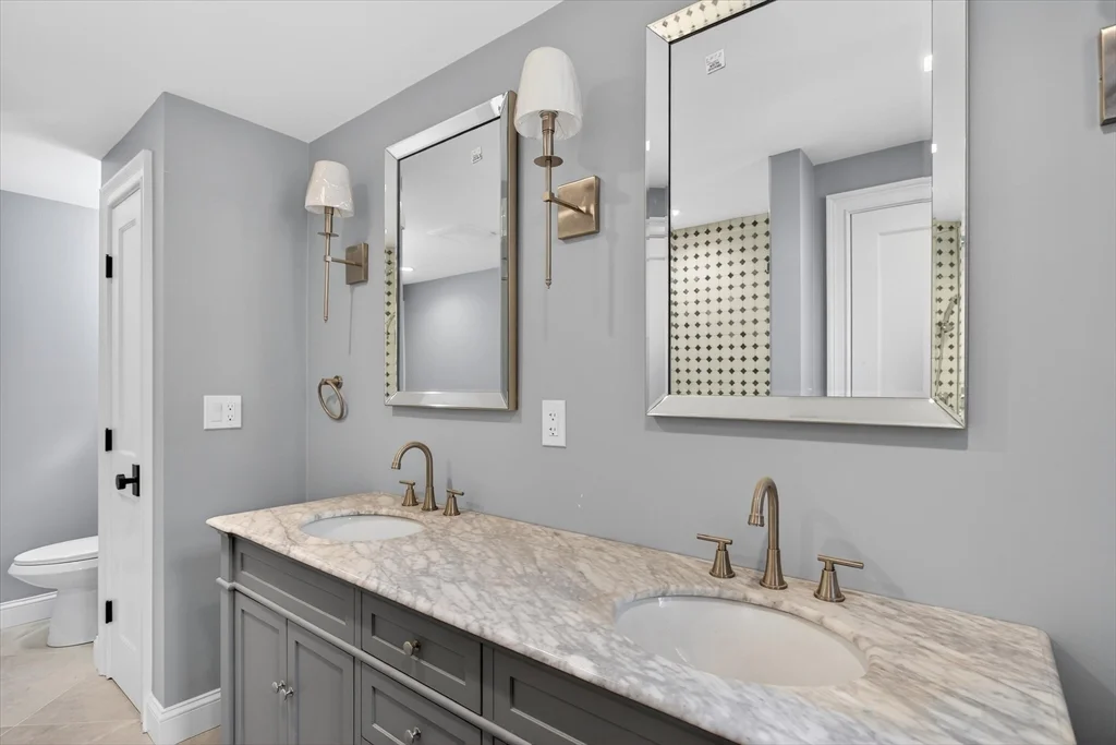 4 bed, 2 bath apartment for rent at 17 Allston St Unit 17, Charlestown — photo 19 of 39