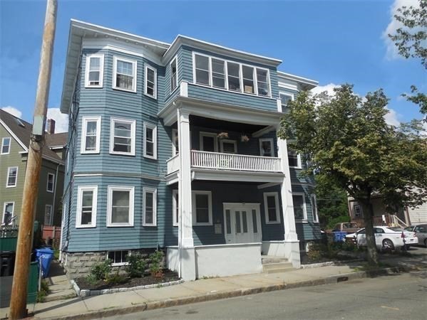 3 bed, 1 bath apartment for rent at 17 Ames St Unit 1, Winter Hill — photo 1 of 25