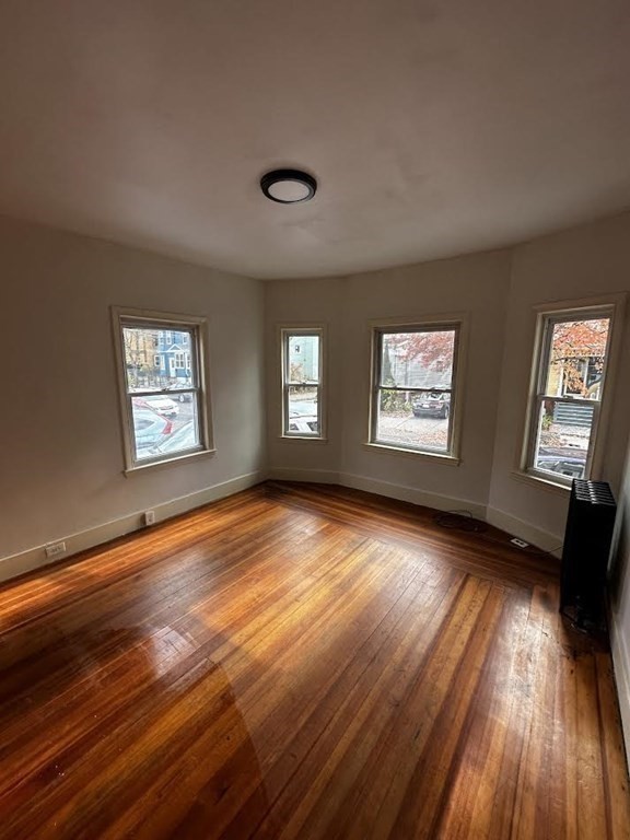 3 bed, 1 bath apartment for rent at 17 Ames St Unit 1, Winter Hill — photo 14 of 25