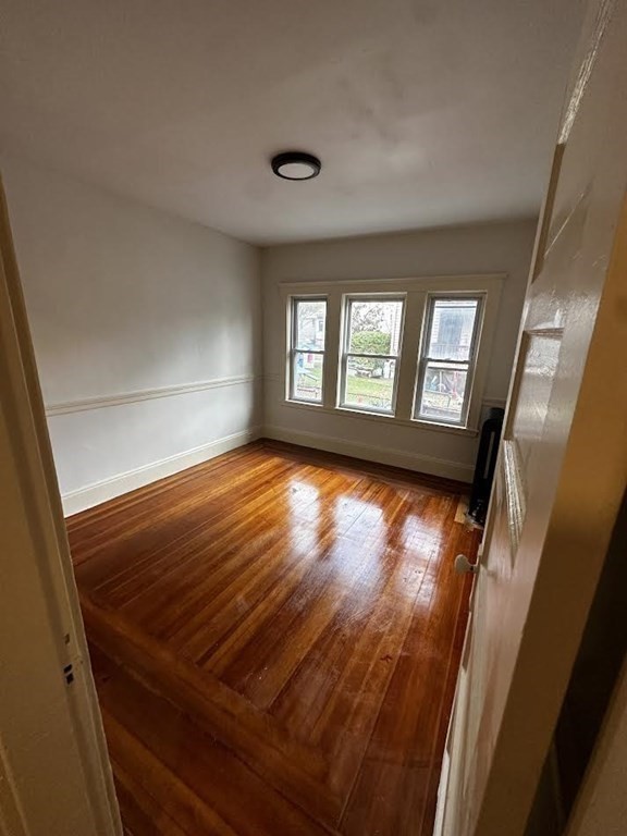 3 bed, 1 bath apartment for rent at 17 Ames St Unit 1, Winter Hill — photo 19 of 25