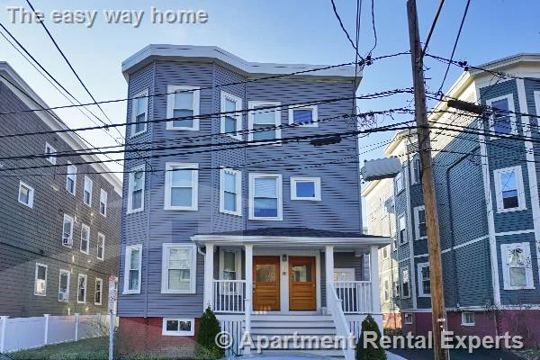 3 bed, 1 bath apartment for rent at 17 Ashland St Unit 1, Porter Square — photo 4 of 4
