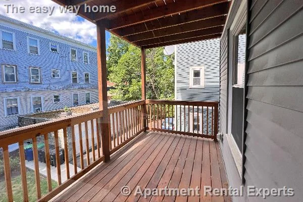 3 bed, 1 bath apartment for rent at 17 Ashland St Unit 2, Porter Square — photo 10 of 10