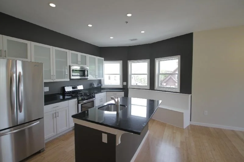 4 bed, 2 bath apartment for rent at 17 Ashley Unit 1, Jamaica Plain — photo 1 of 6