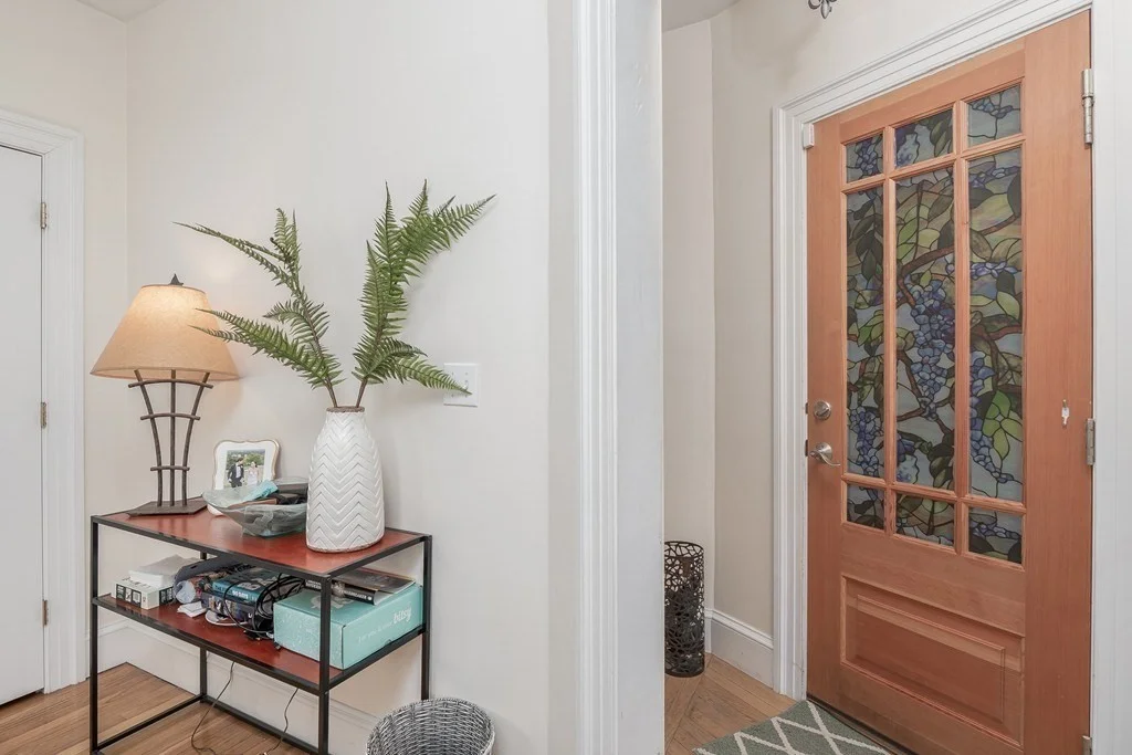 2 bed, 1 bath apartment for rent at 17 Athens Unit 1, Riverside — photo 15 of 25