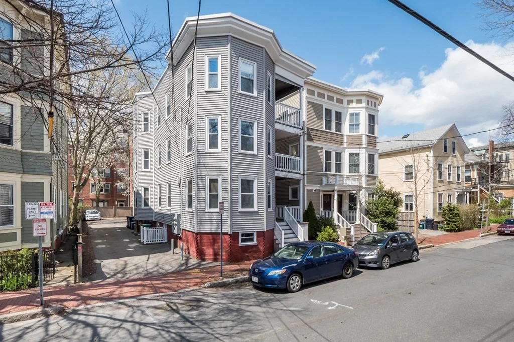 2 bed, 1 bath apartment for rent at 17 Athens Unit 1, Riverside — photo 23 of 25