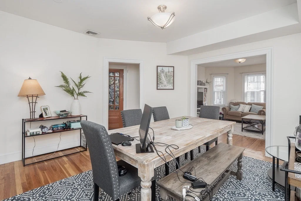 2 bed, 1 bath apartment for rent at 17 Athens Unit 1, Riverside — photo 16 of 25