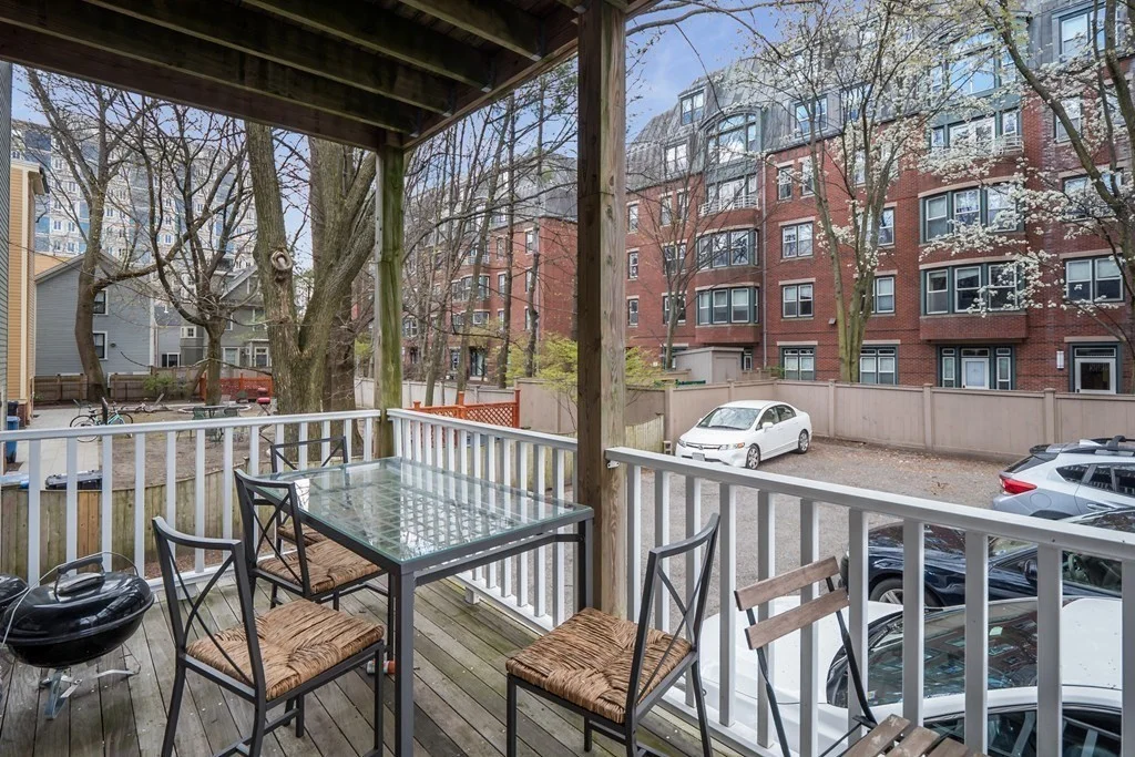 2 bed, 1 bath apartment for rent at 17 Athens Unit 1, Riverside — photo 22 of 25