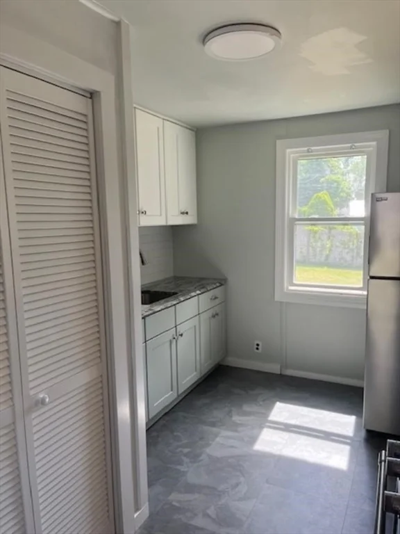 2 bed, 1 bath apartment for rent at 17 Atherton Unit 1, Ayer — photo 4 of 7