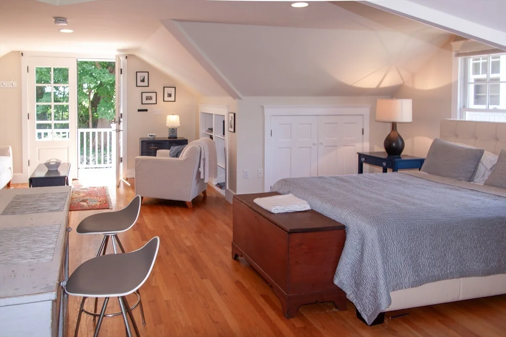 1 bed, 1 bath apartment for rent at 17 Atlantic Ave Unit 1, Cohasset — photo 9 of 12