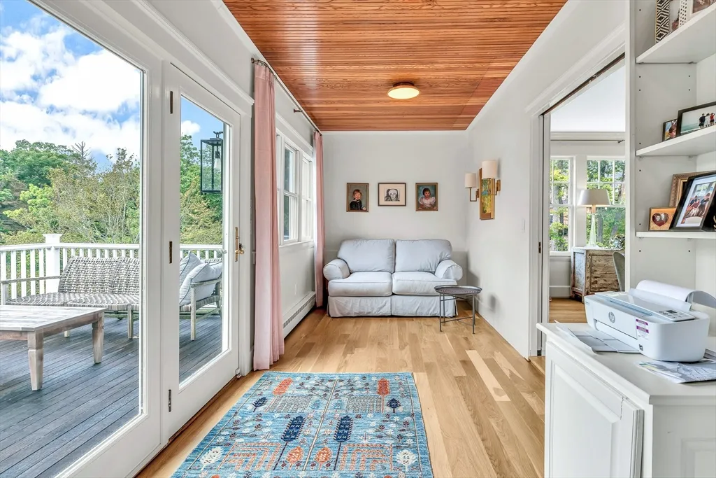 5 bed, 3 bath apartment for rent at 17 Atlantic Ave Unit Main House, Cohasset — photo 12 of 22