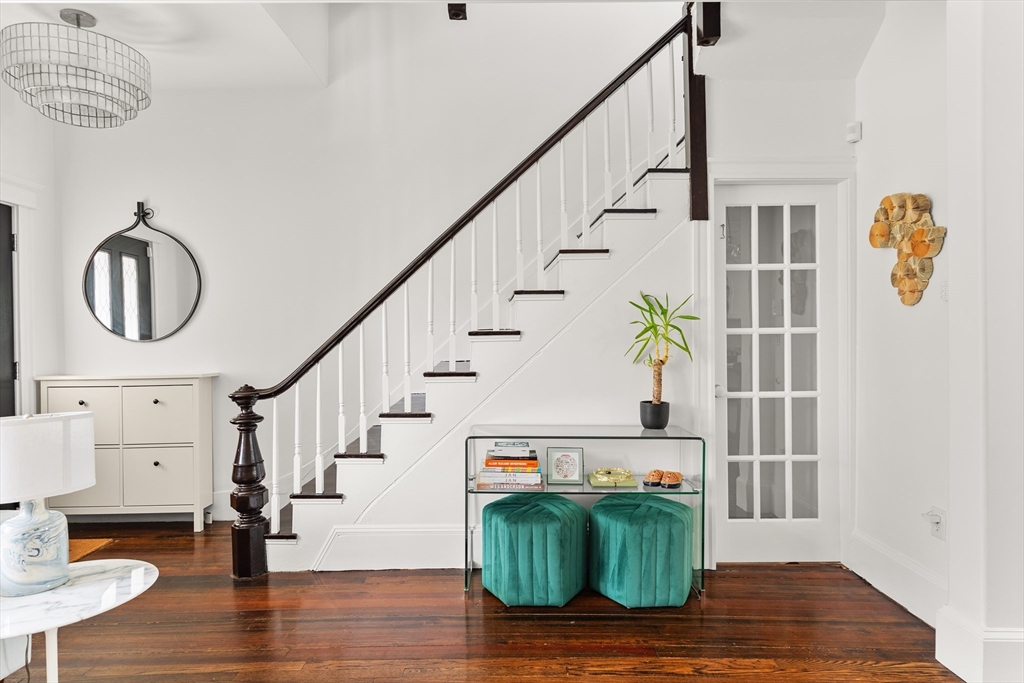 3 bed, 2 bath apartment for rent at 17 Atlantic St, South Boston — photo 5 of 19