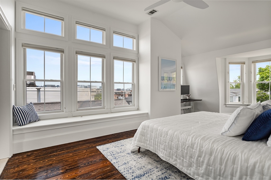 3 bed, 2 bath apartment for rent at 17 Atlantic St, South Boston — photo 11 of 19