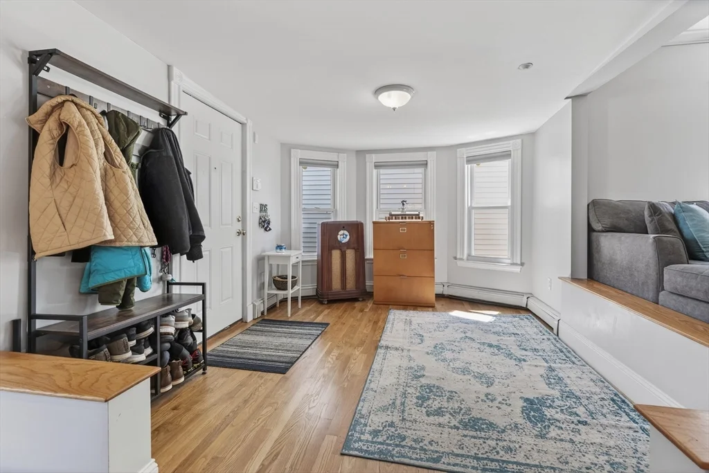 2 bed, 2 bath apartment for rent at 17-B Bonair St Unit 17B, East Somerville — photo 5 of 21