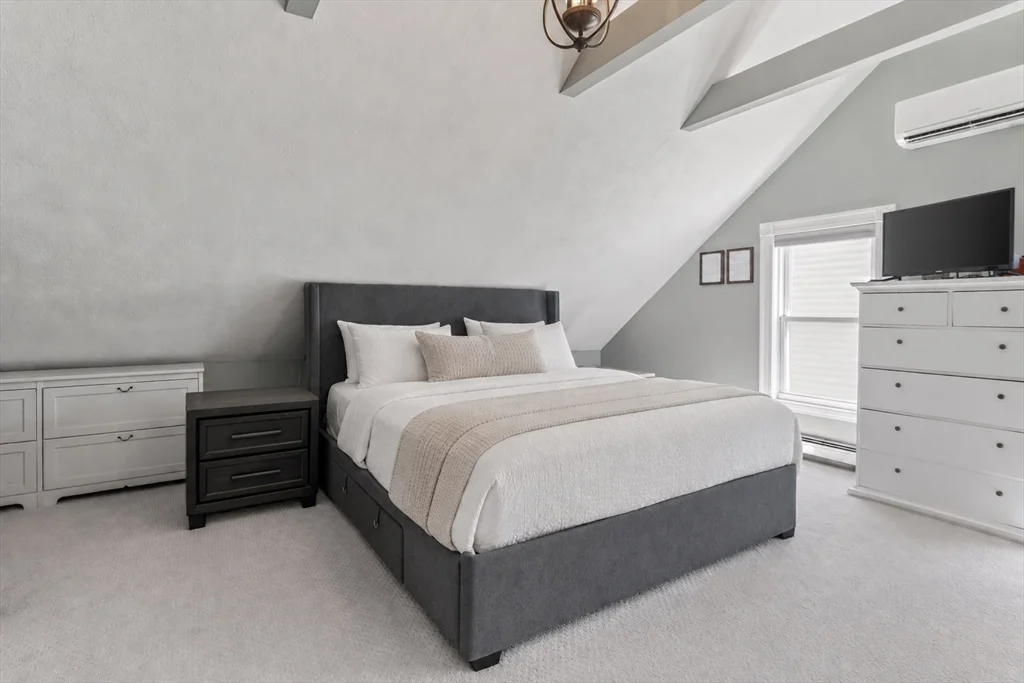 2 bed, 2 bath apartment for rent at 17-B Bonair St Unit 17B, East Somerville — photo 14 of 21