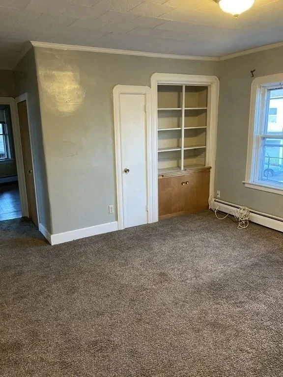 2 bed, 1 bath apartment for rent at 17 Bardsley St Unit 2, Fall River — photo 2 of 10